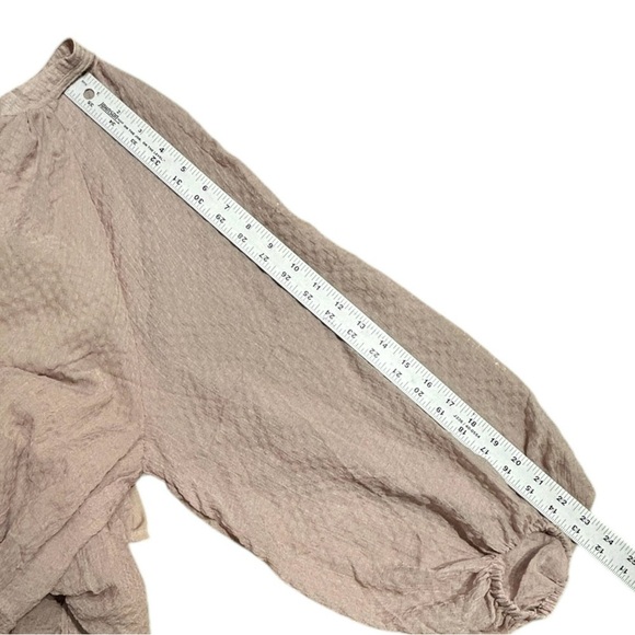 H&M Beige Shift Dress Balloon Sleeve Lined Crepe Chiffon V-neck Short sz M - Picture 6 of 9